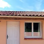 Sous Le Château Montaut (Ariege)