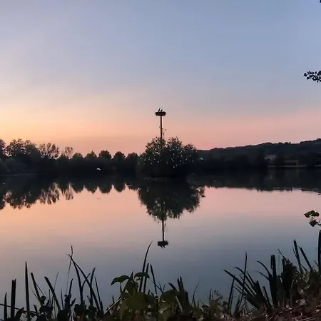 Sous Le Chateau Montaut (Ariege)